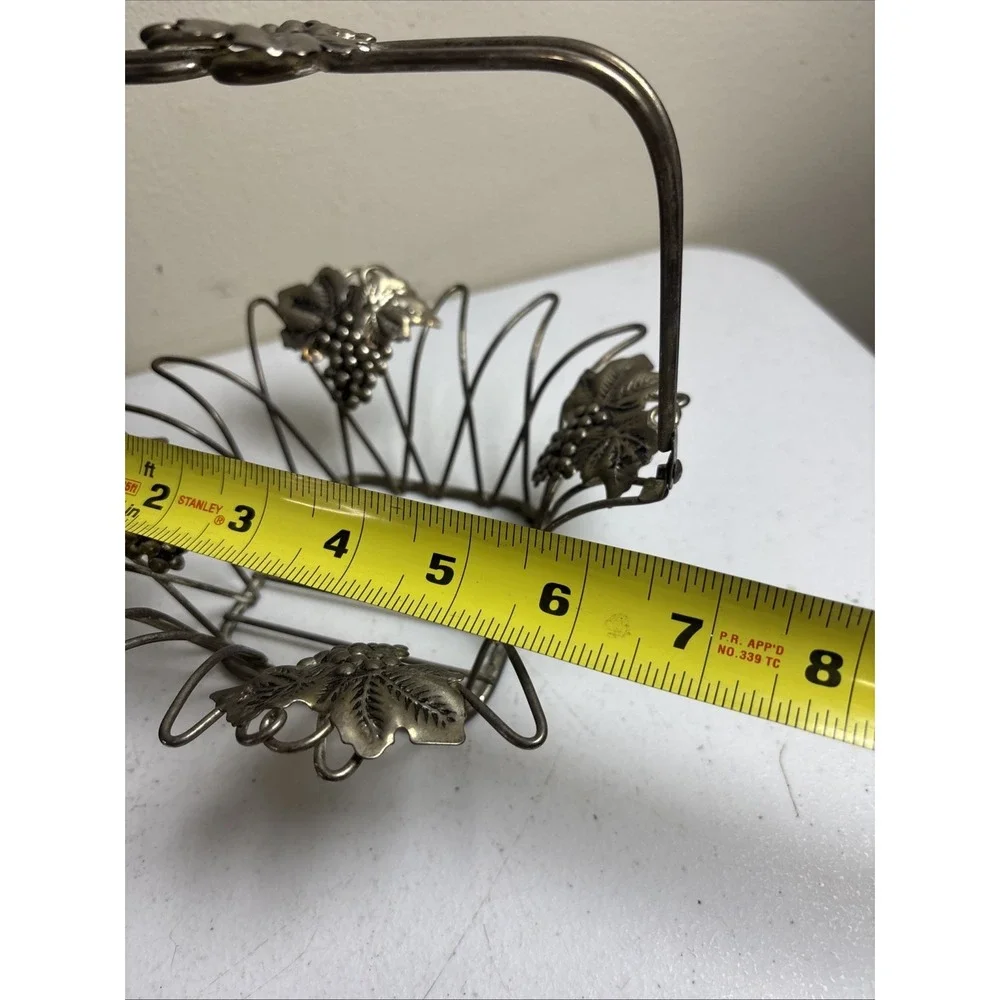 Studio Silversmiths Silver Plated‎ Condiment  Basket W Handle Grapes Leaves